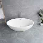 Kara szabadon álló fürdőkád